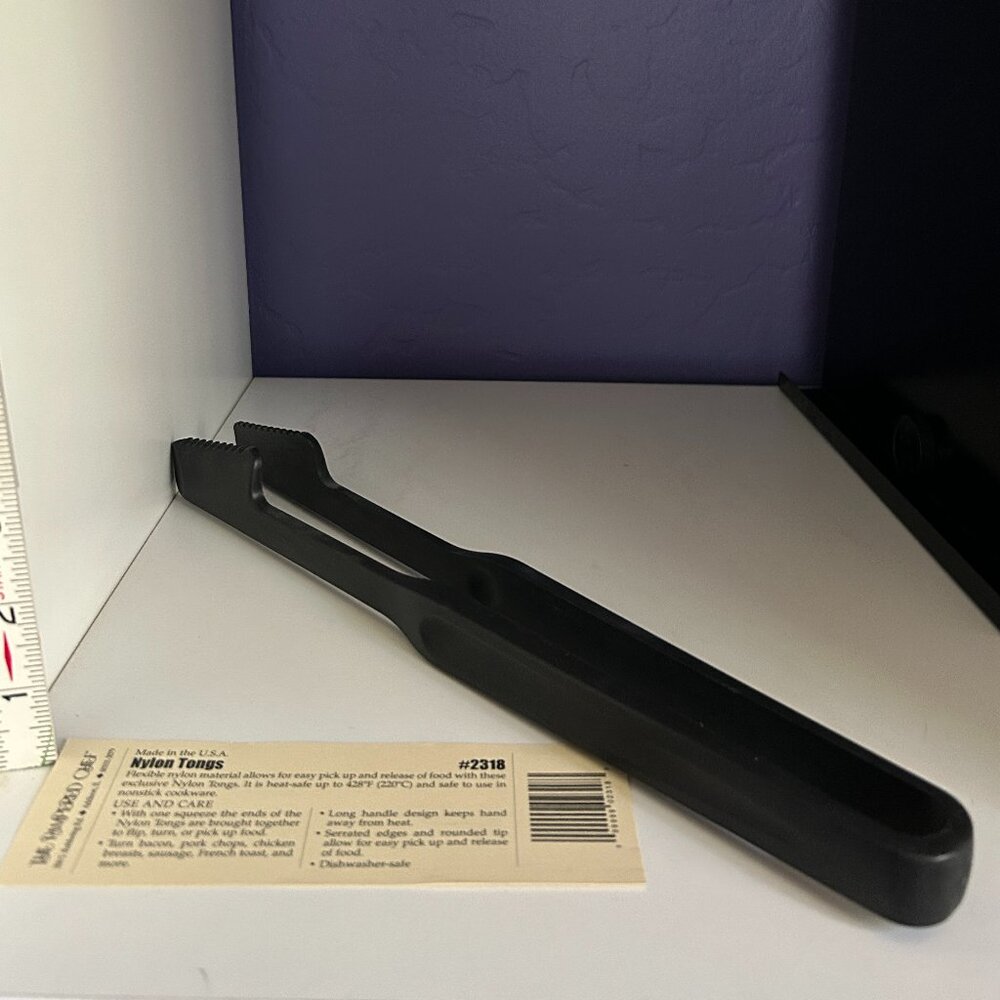 Pampered Chef Nylon Tongs